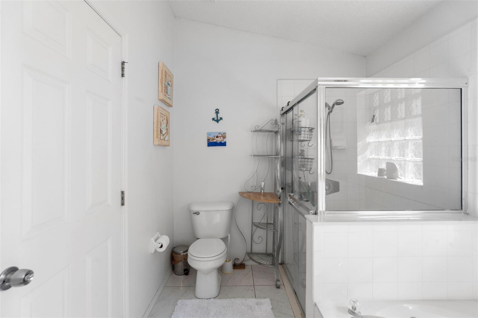 Image 23 of 54 For 4804 Pliny Court