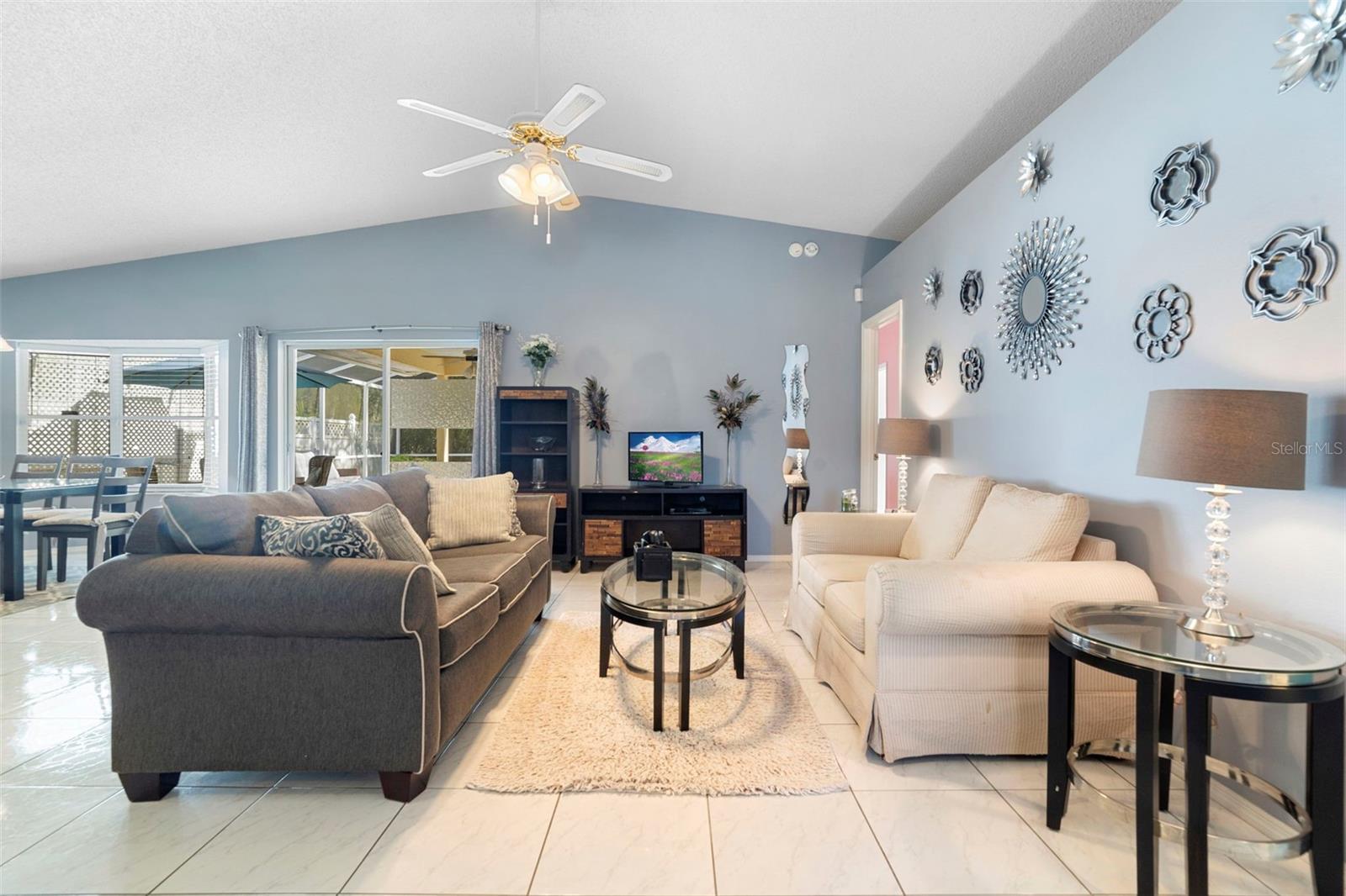 Image 7 of 54 For 4804 Pliny Court