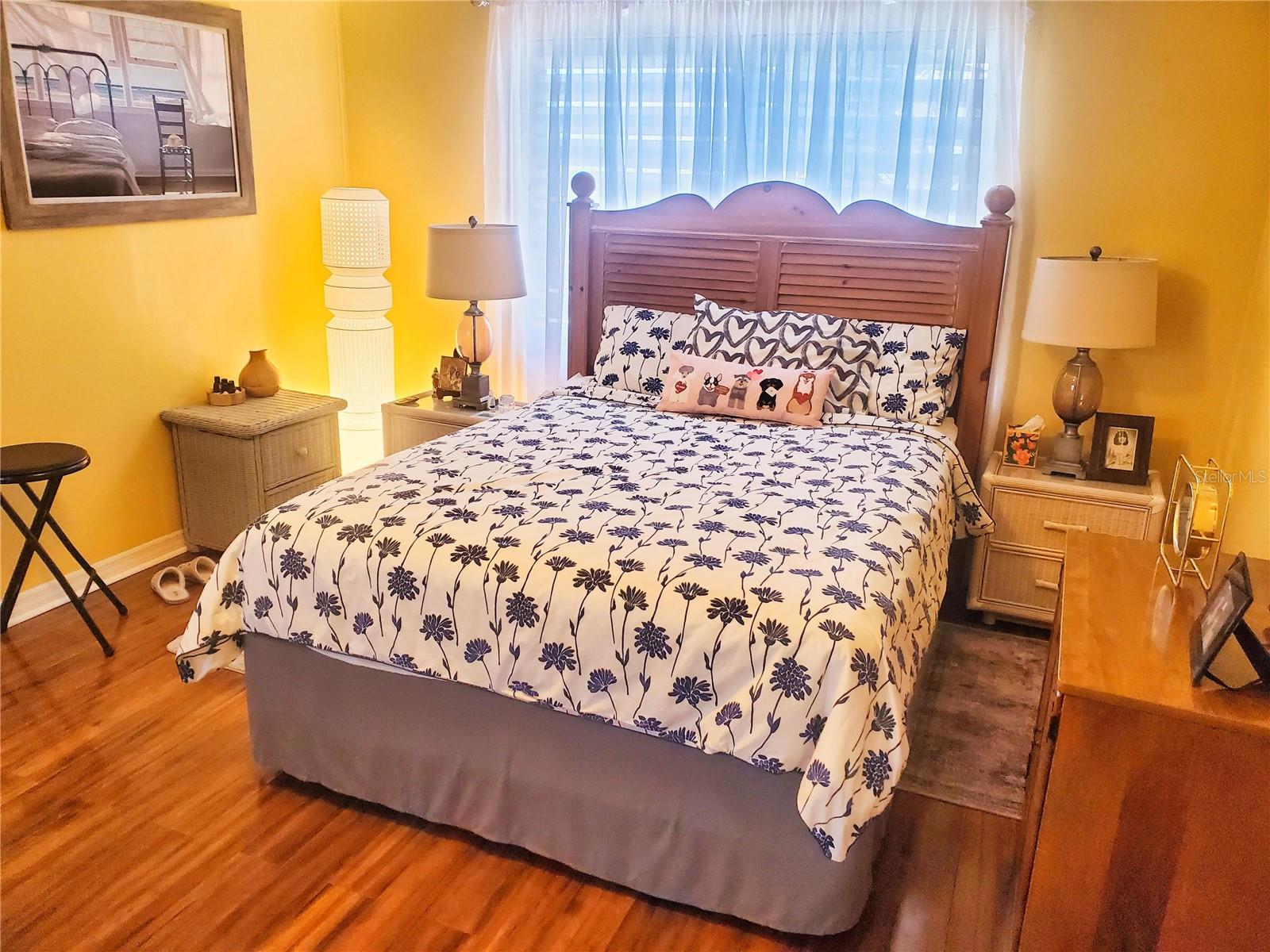 Image 21 of 30 For 4 Golfview Road