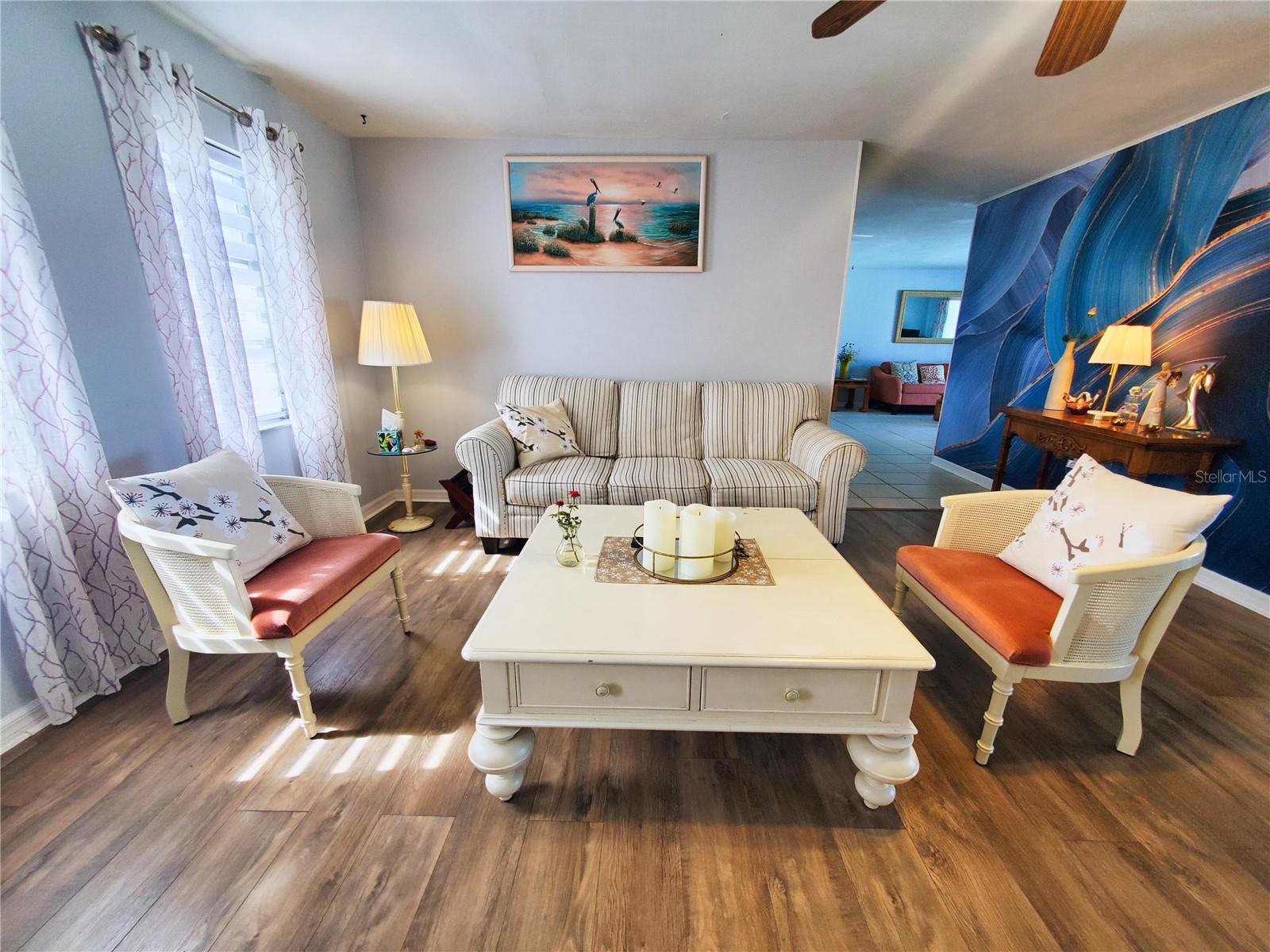 Image 4 of 30 For 4 Golfview Road