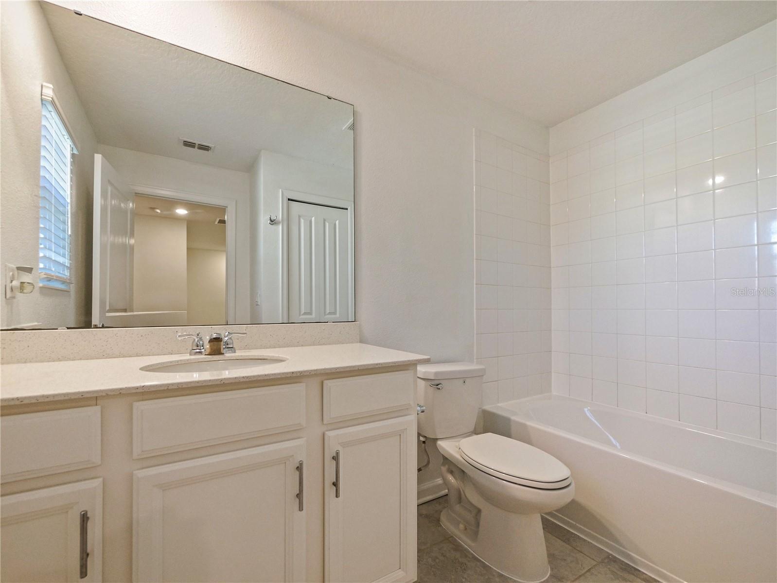 Listing photo id 21 for 3109 Aqua Virgo Loop 52