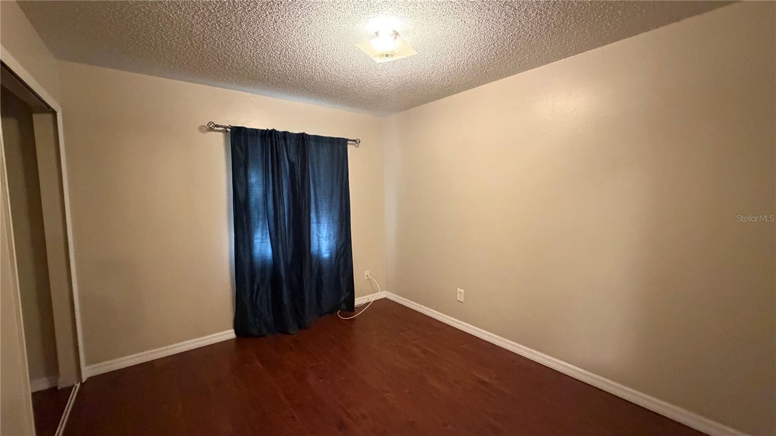 Image 17 of 43 For 326 Enka Avenue