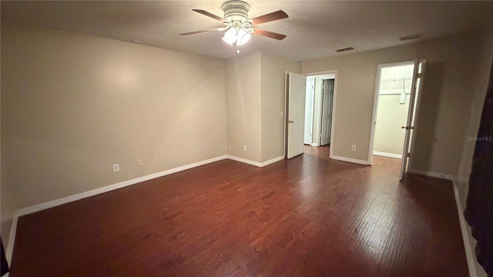 Image 23 of 43 For 326 Enka Avenue