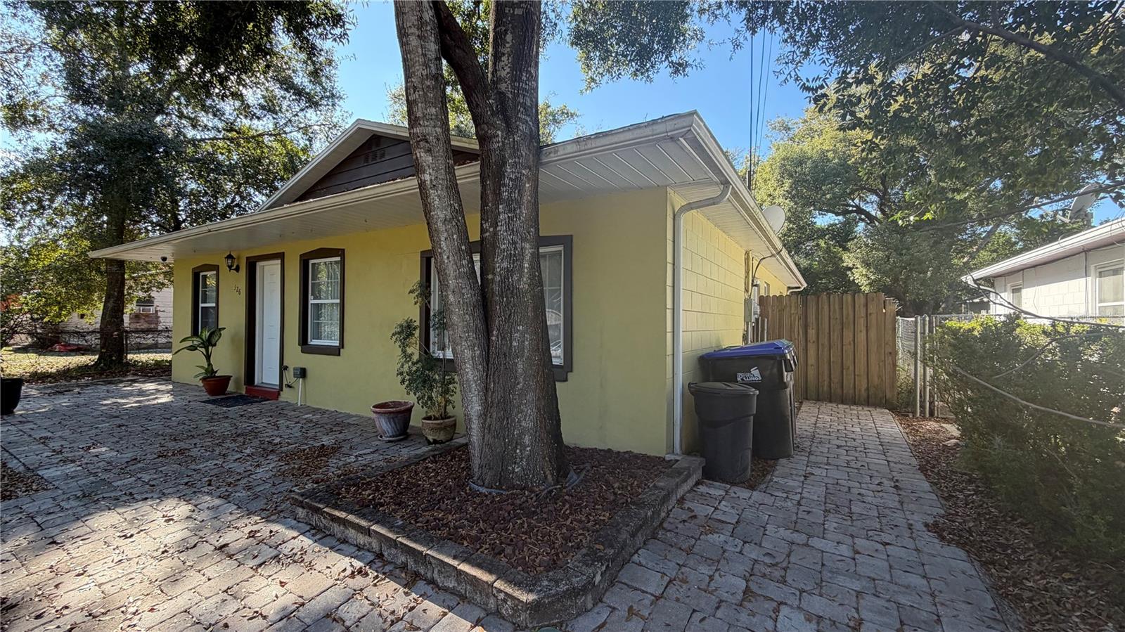 Image 33 of 43 For 326 Enka Avenue