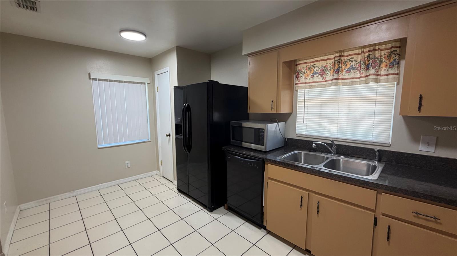 Image 9 of 43 For 326 Enka Avenue