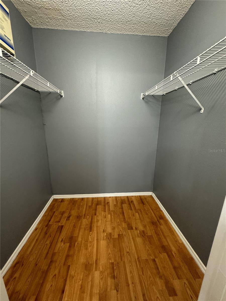 Image 13 of 15 For 13815 Timberland Drive 103