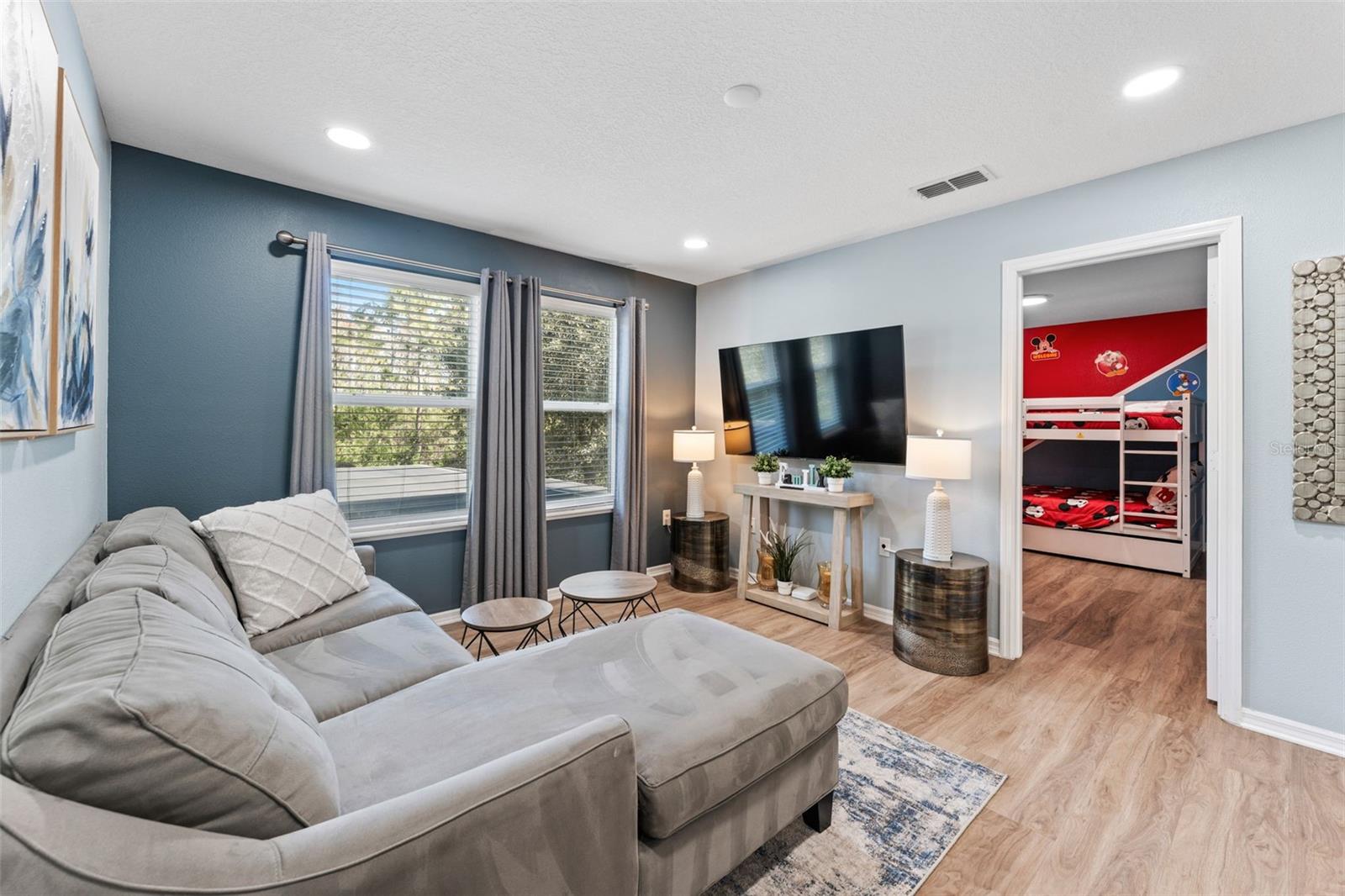 Image 19 of 41 For 9045 Paolos Place