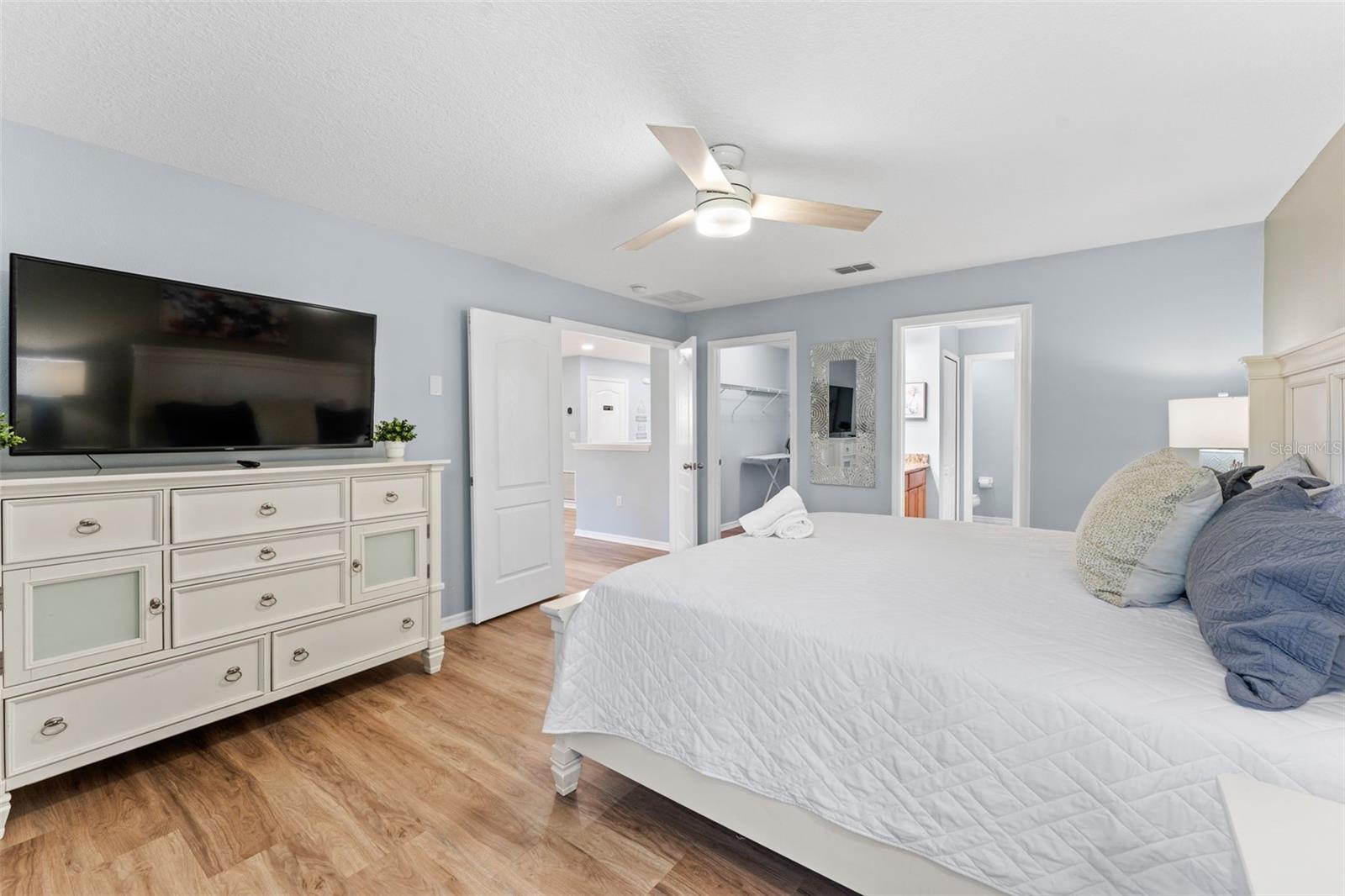 Image 21 of 41 For 9045 Paolos Place