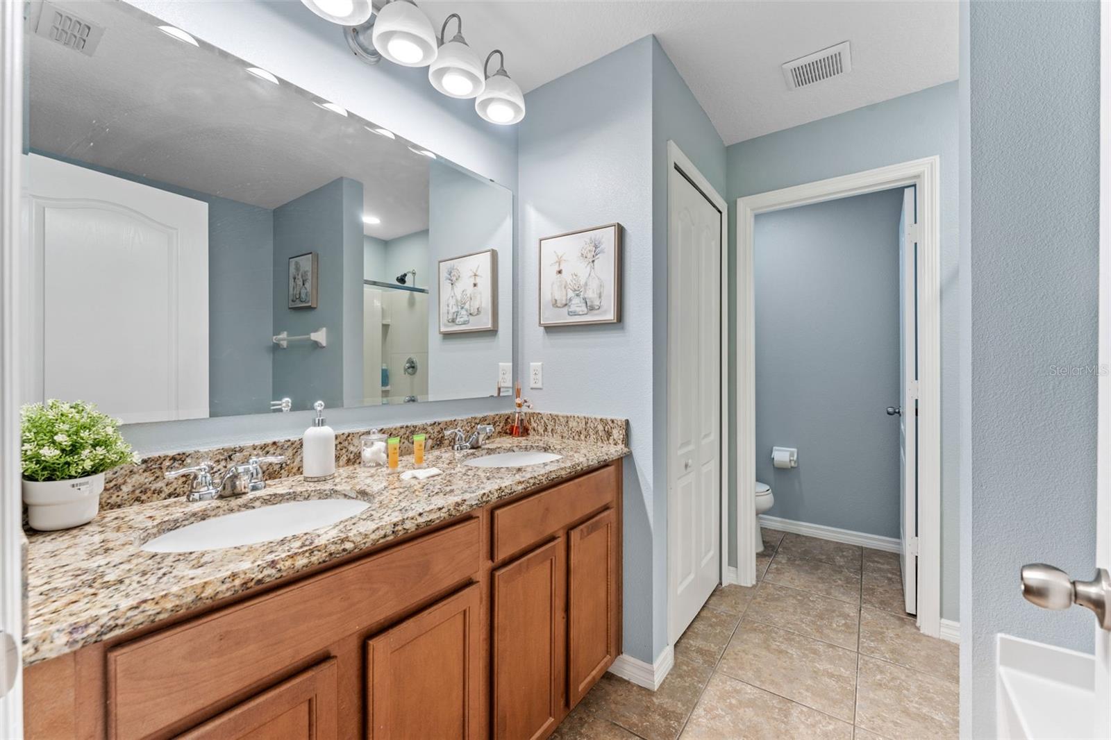 Image 22 of 41 For 9045 Paolos Place