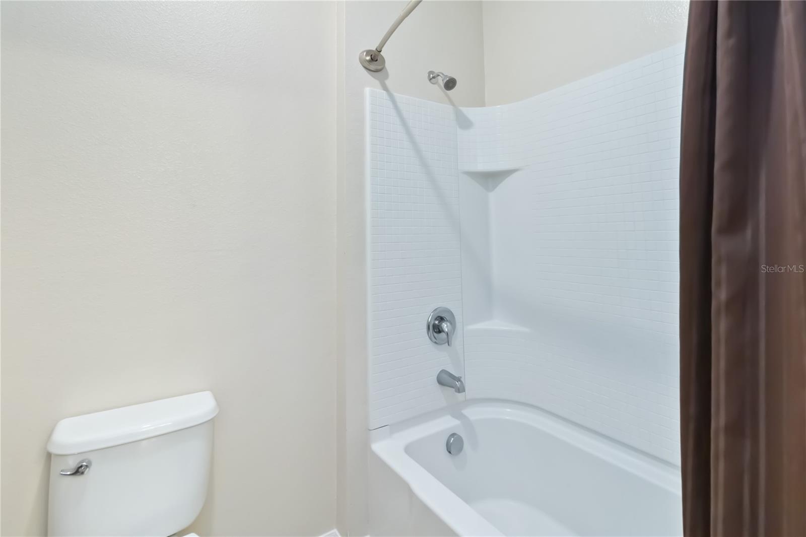 Image 34 of 51 For 2050 Patriot Way