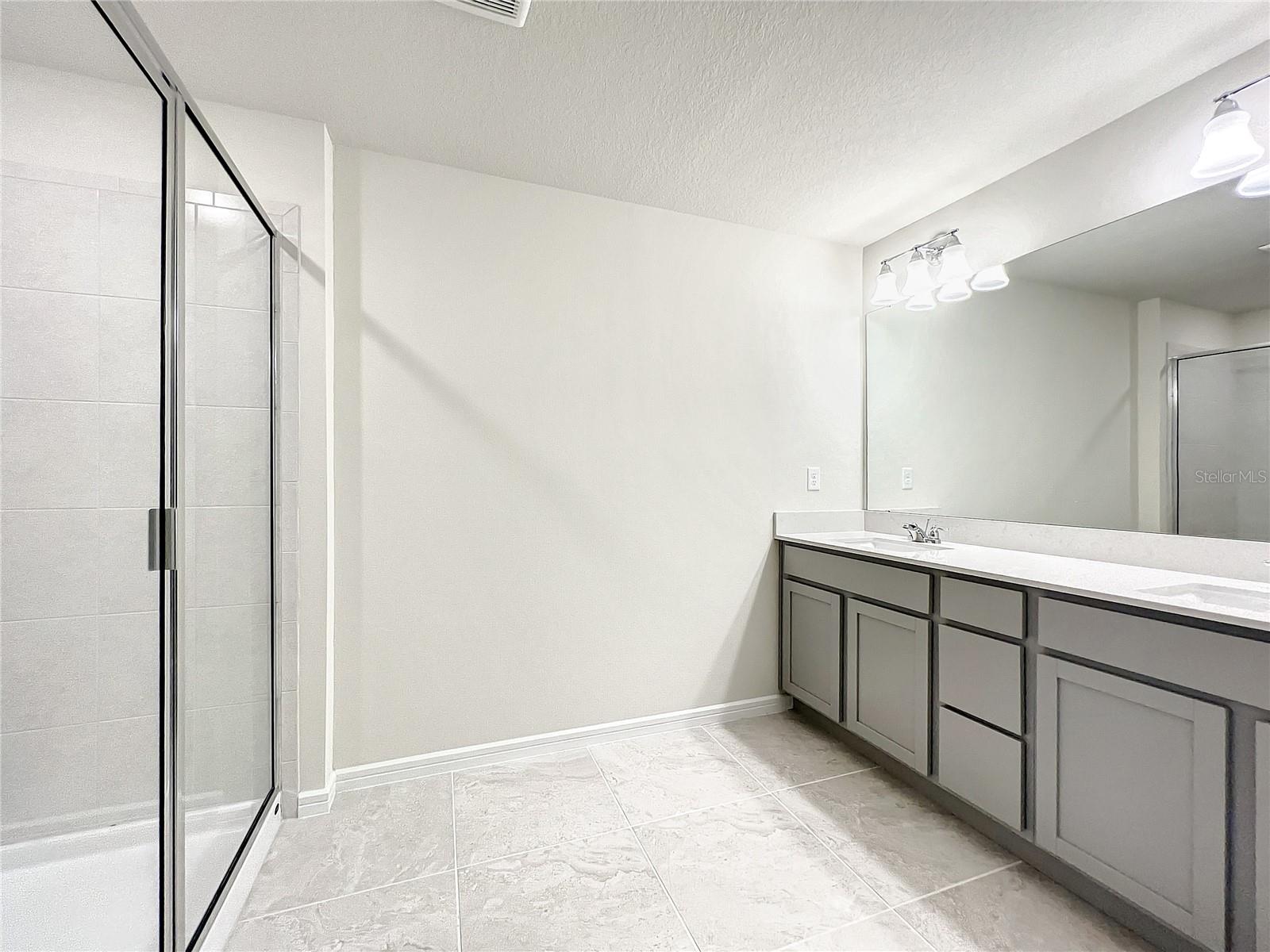 Listing photo id 18 for 2021 Canny Cove