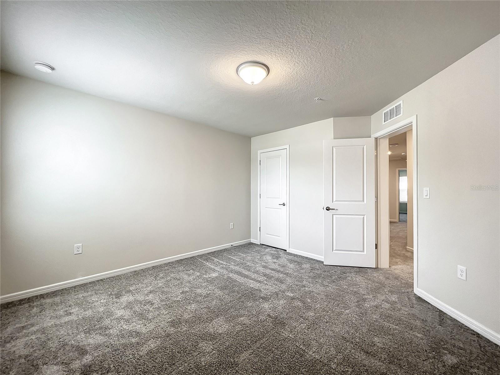 Listing photo id 22 for 2021 Canny Cove