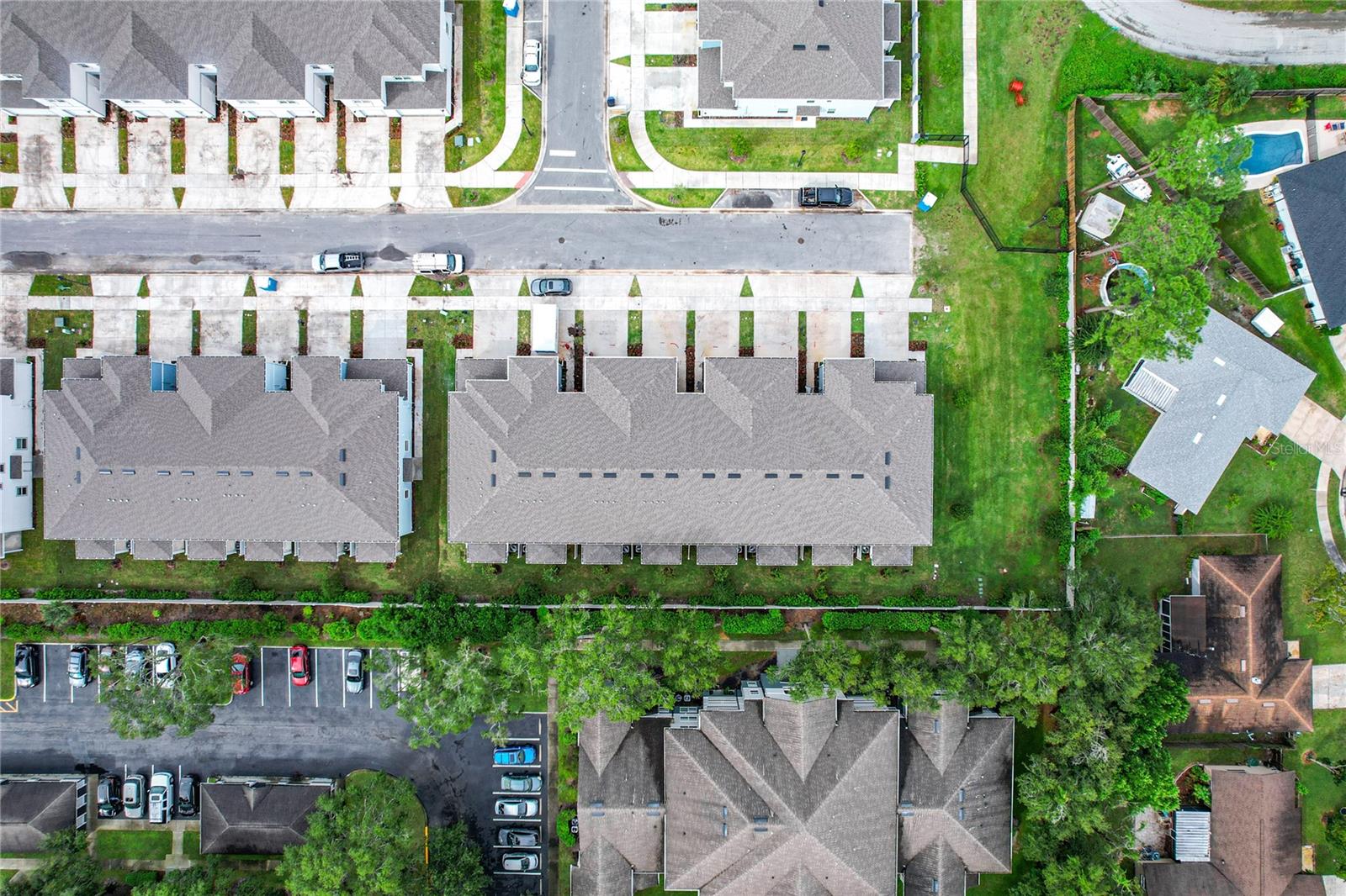 Listing photo id 32 for 2021 Canny Cove