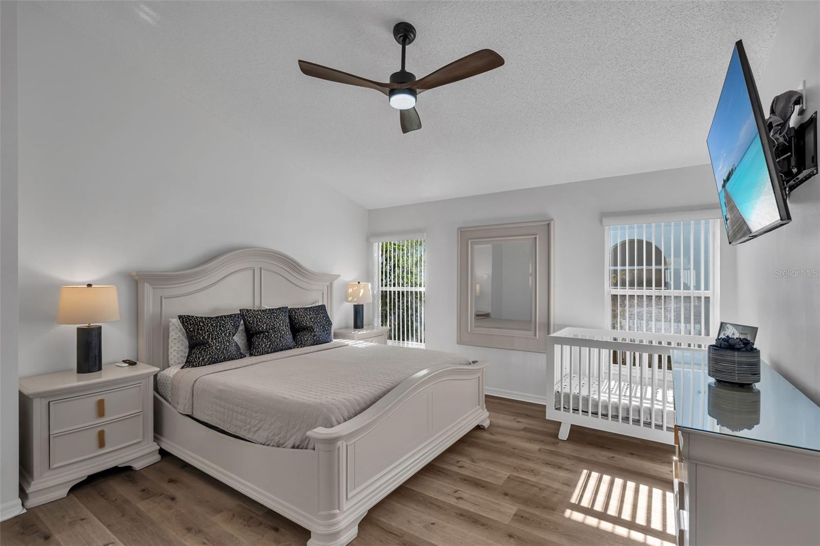 Image 19 of 47 For 412 Downing Circle