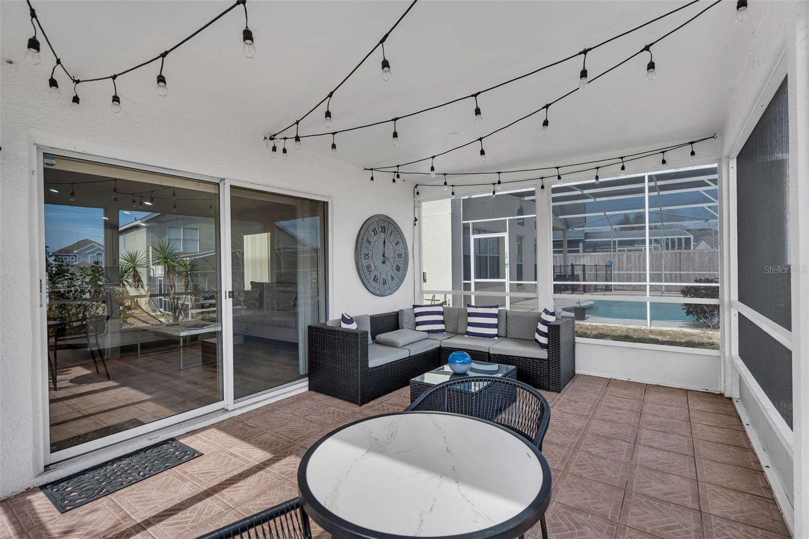 Image 33 of 47 For 412 Downing Circle