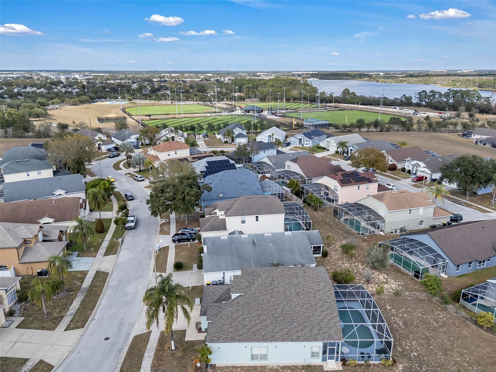 Image 42 of 47 For 412 Downing Circle