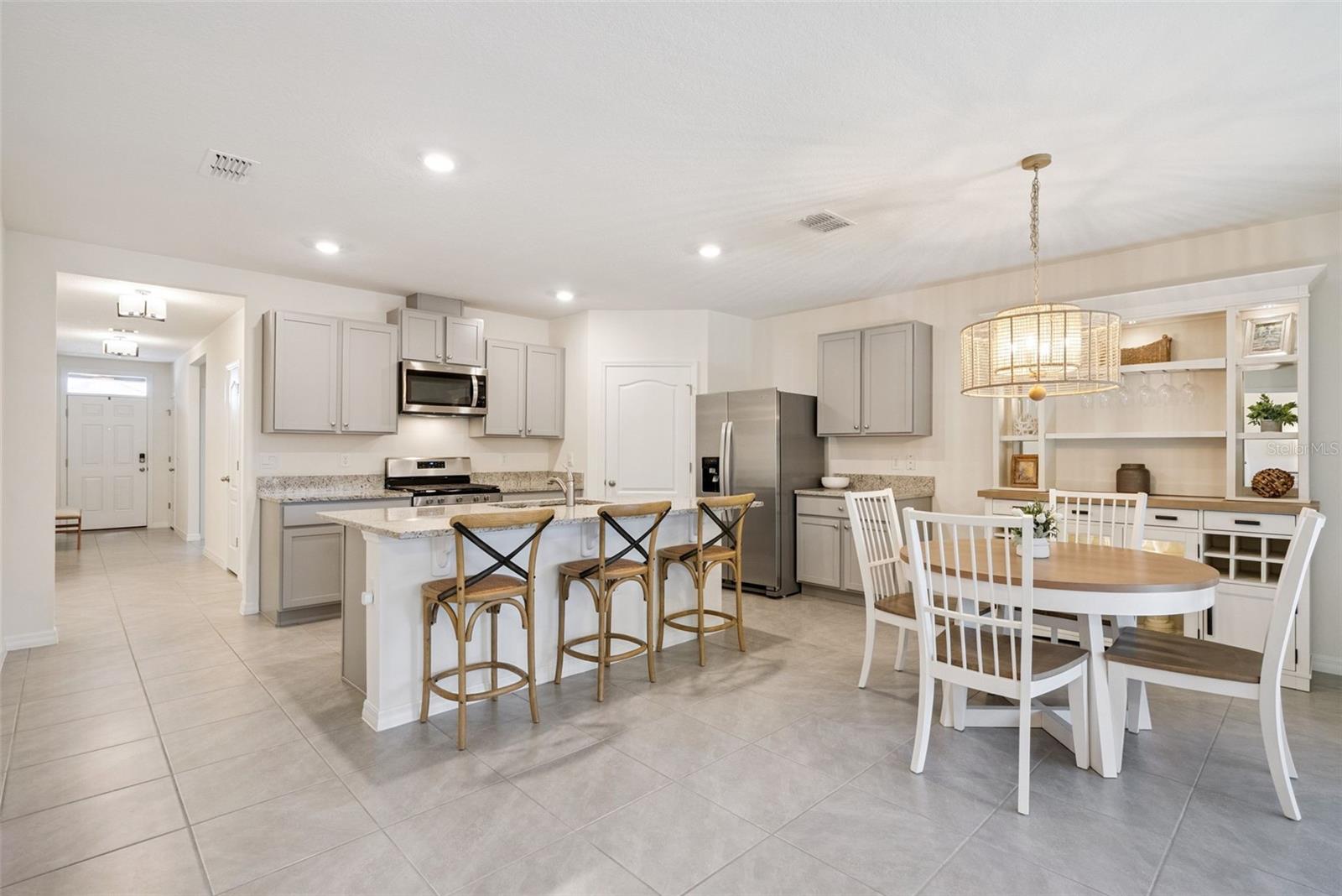 Image 4 of 51 For 759 Lazio Circle