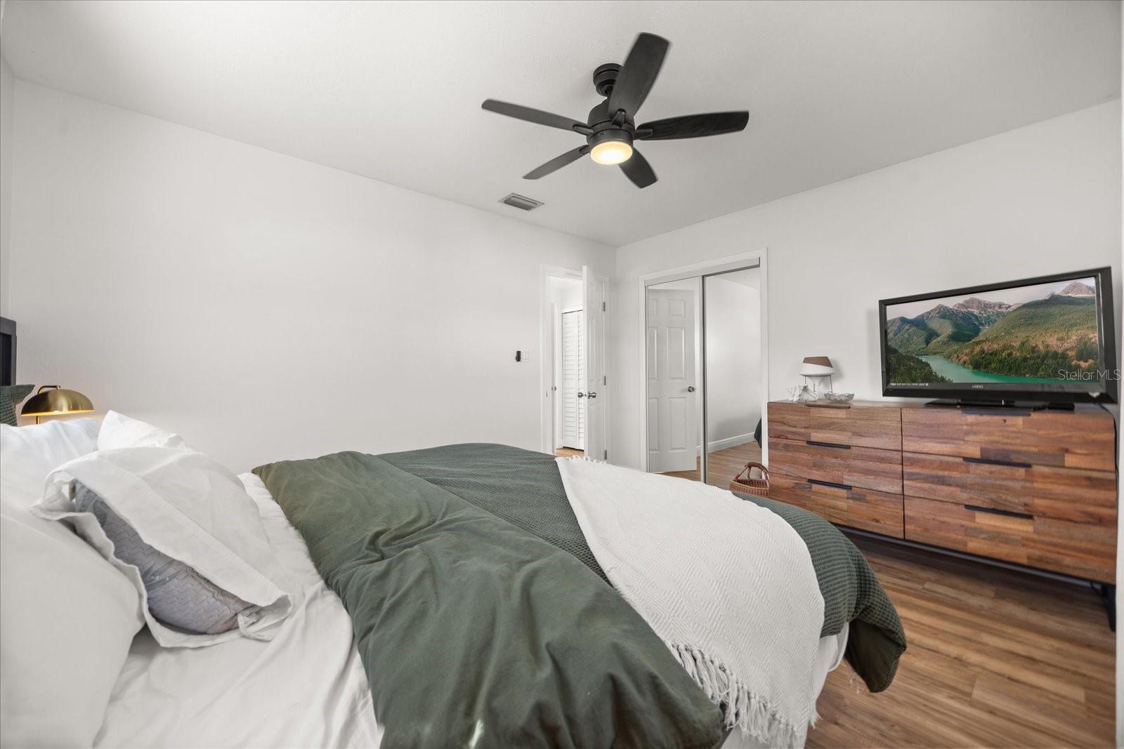 Image 17 of 30 For 1792 Chilean Lane