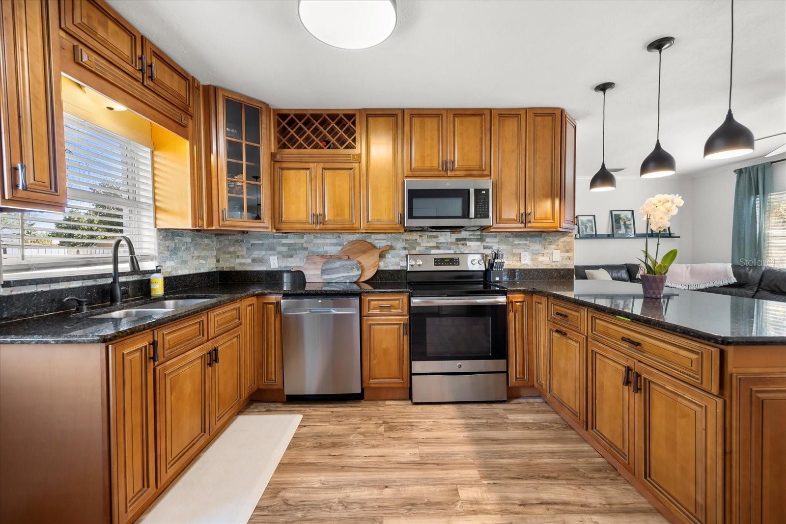 Image 9 of 30 For 1792 Chilean Lane