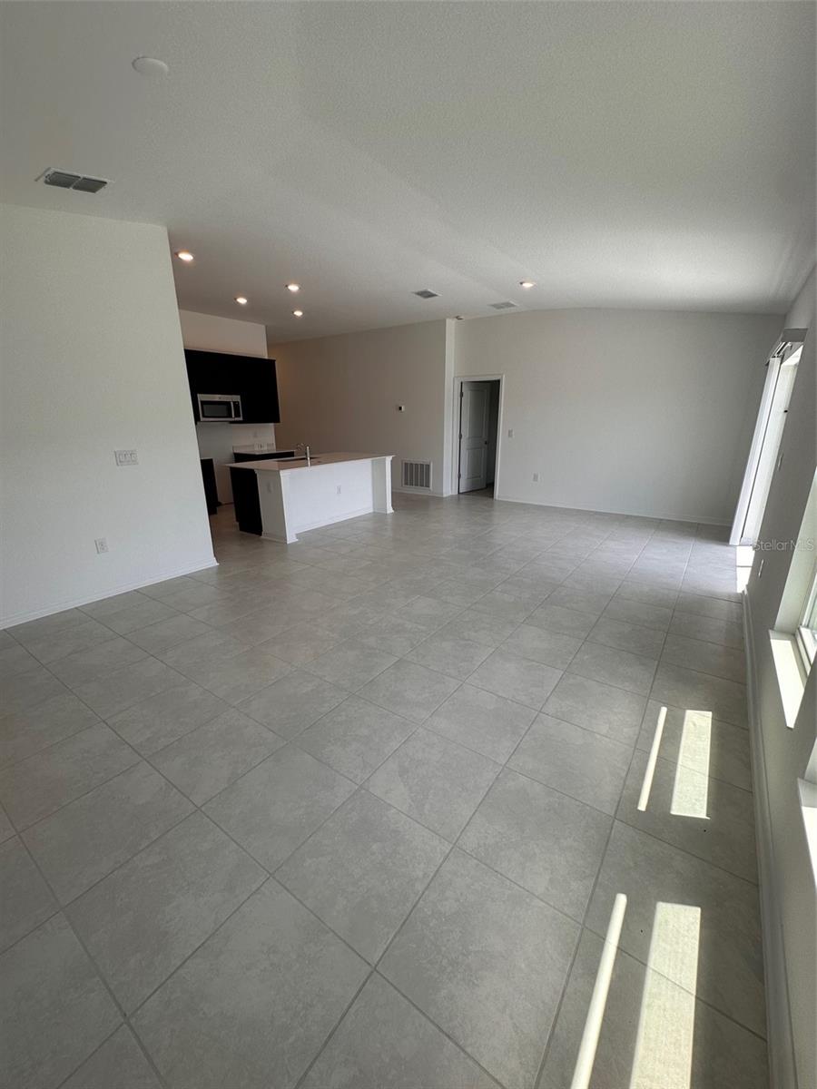 Image 10 of 14 For 429 Singing Sands Circle