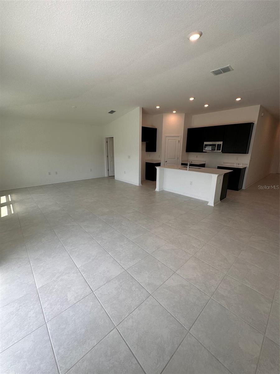 Image 9 of 14 For 429 Singing Sands Circle