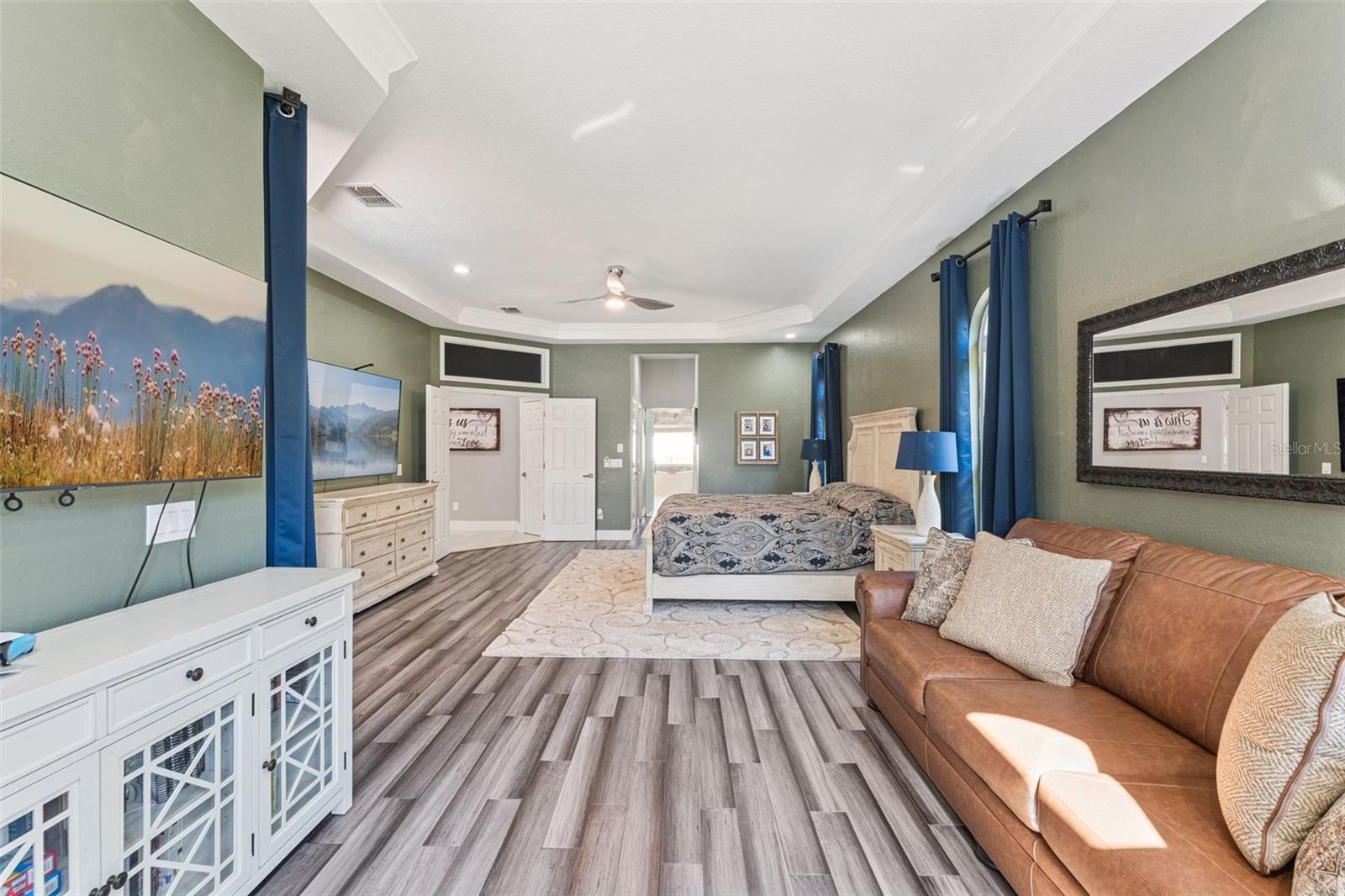 Image 28 of 77 For 9120 South Bay Drive