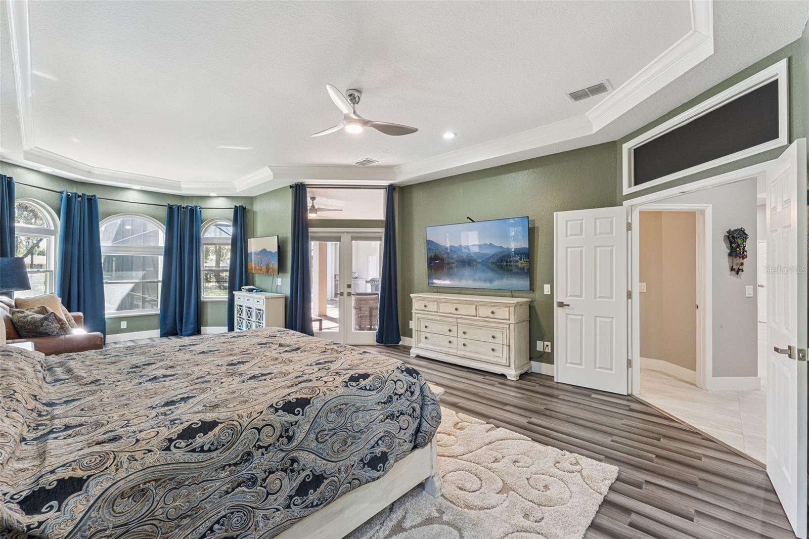 Image 29 of 77 For 9120 South Bay Drive