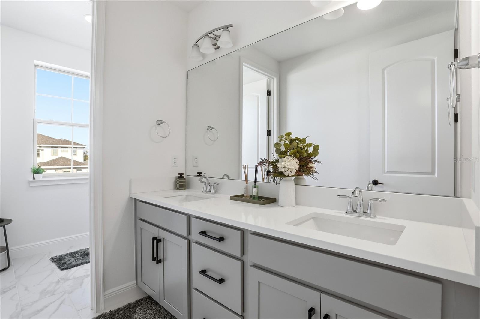 Image 29 of 65 For 5170 Buttonsage Drive