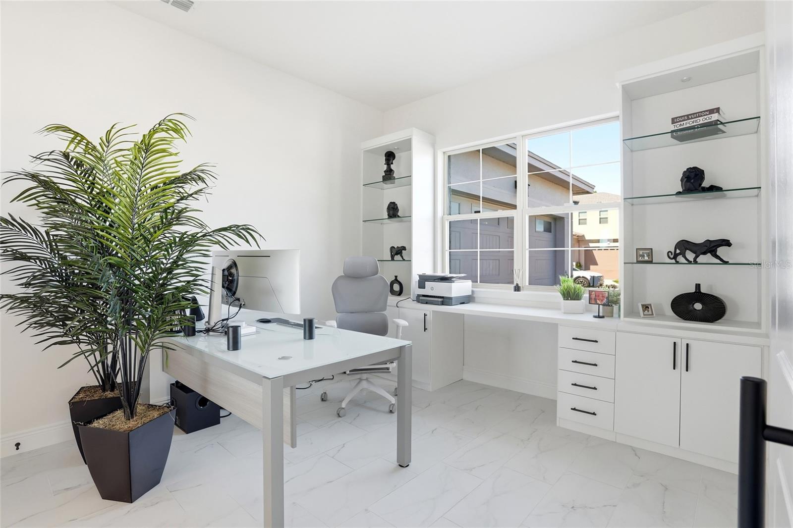 Image 7 of 65 For 5170 Buttonsage Drive