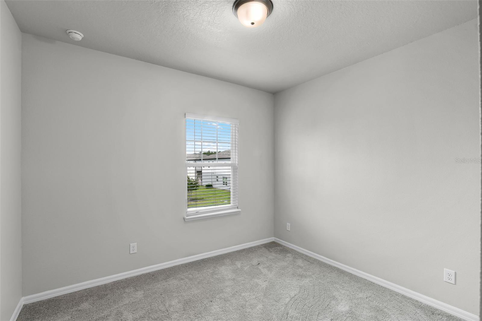 Image 19 of 28 For 505 Venetian Palms Boulevard