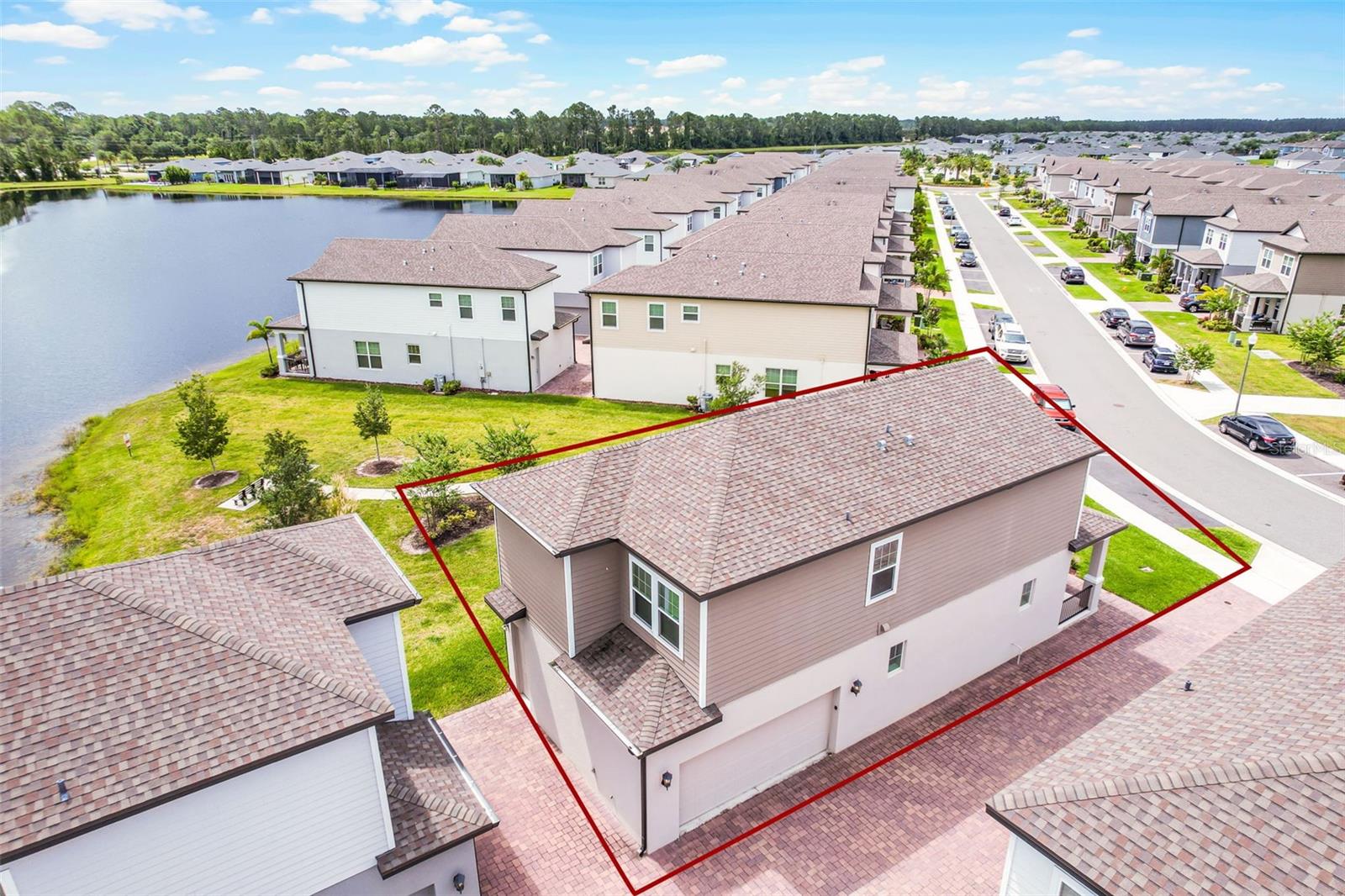 Image 25 of 28 For 505 Venetian Palms Boulevard