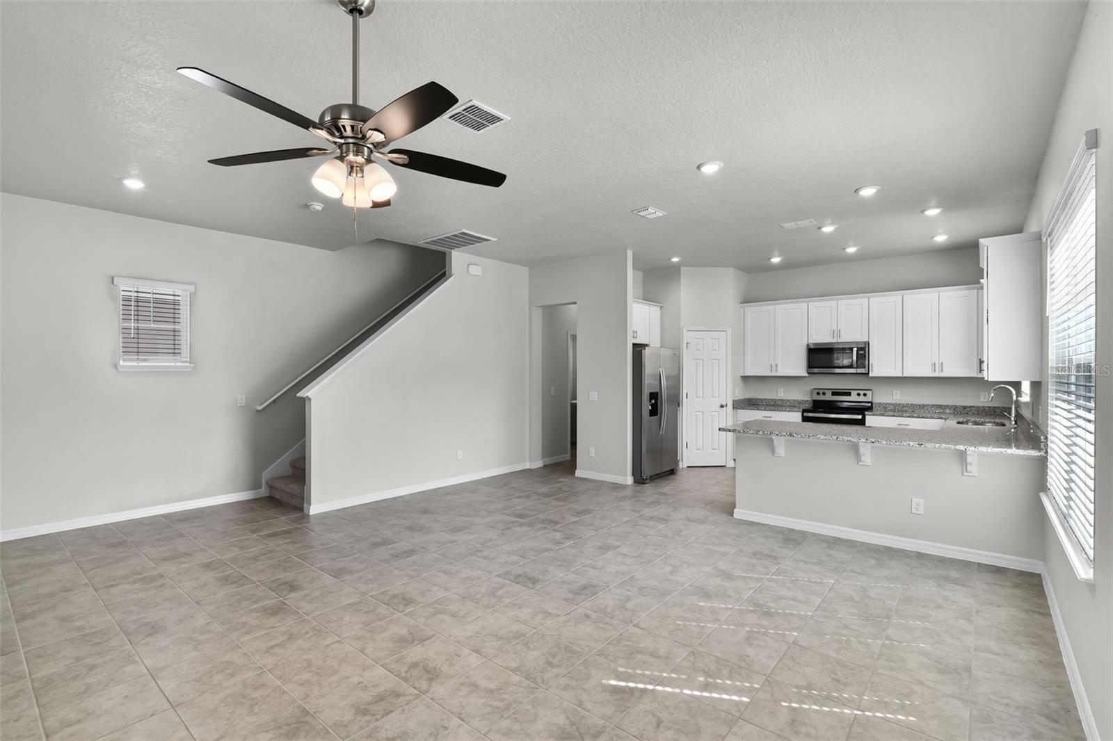 Image 6 of 28 For 505 Venetian Palms Boulevard