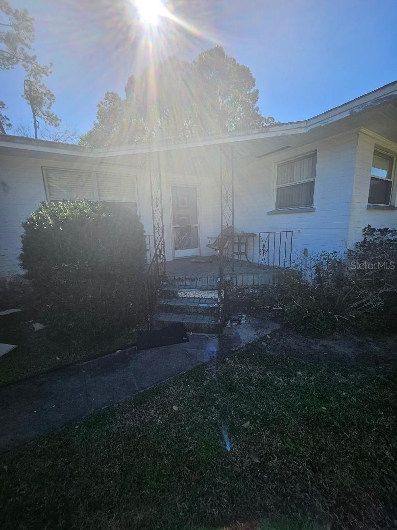 Image 6 of 9 For 1123 Australia Avenue