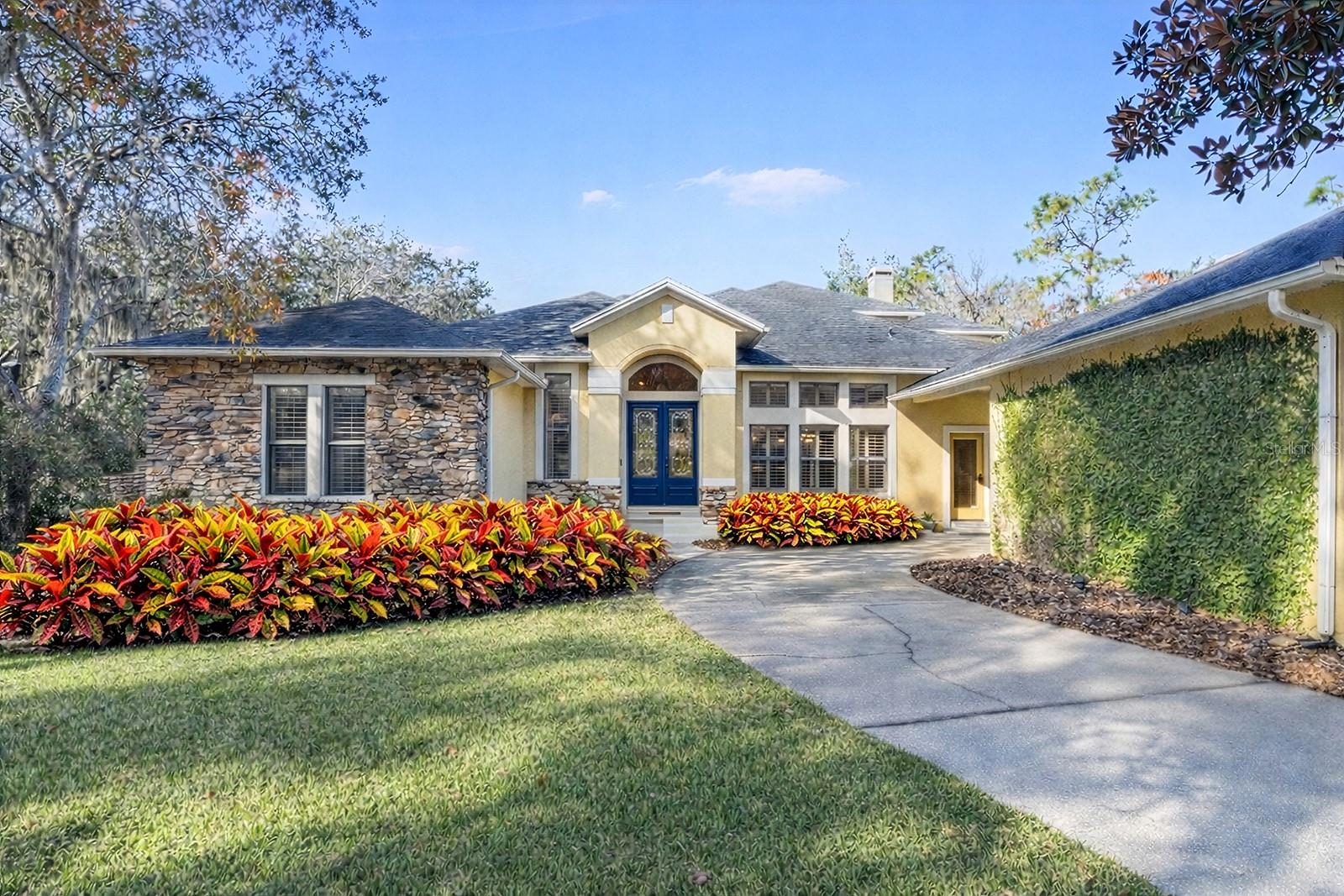 Image 3 of 78 For 2360 Kildare Drive