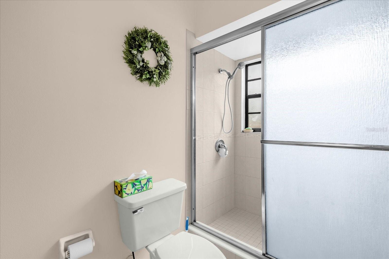 Image 16 of 34 For 4576 Eden Woods Circle