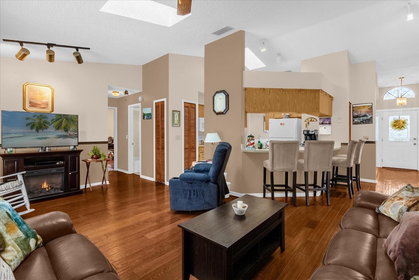 Image 8 of 34 For 4576 Eden Woods Circle