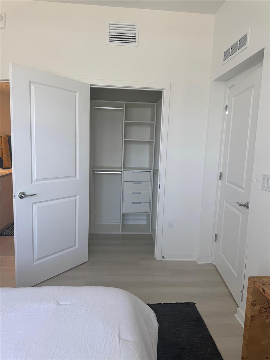 Image 22 of 37 For 5587 Millenia Park Boulevard 1