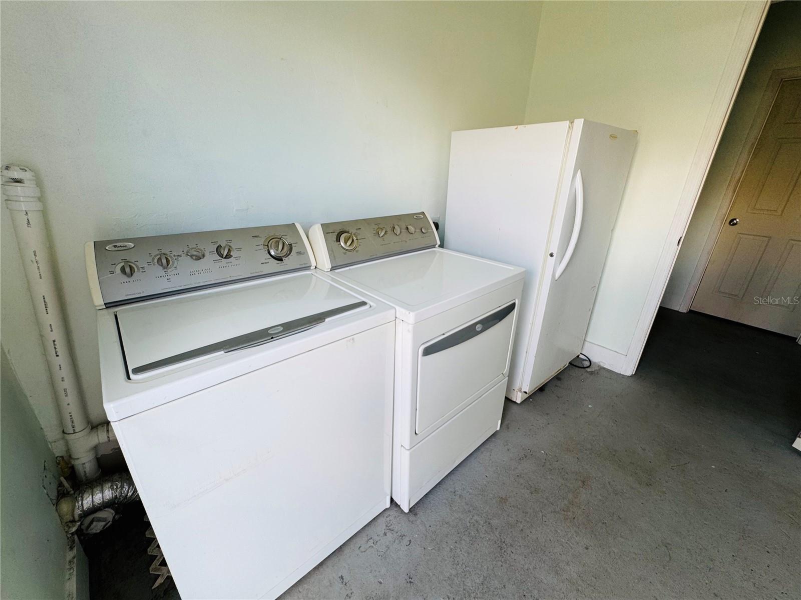 Image 15 of 16 For 522 Main Street B