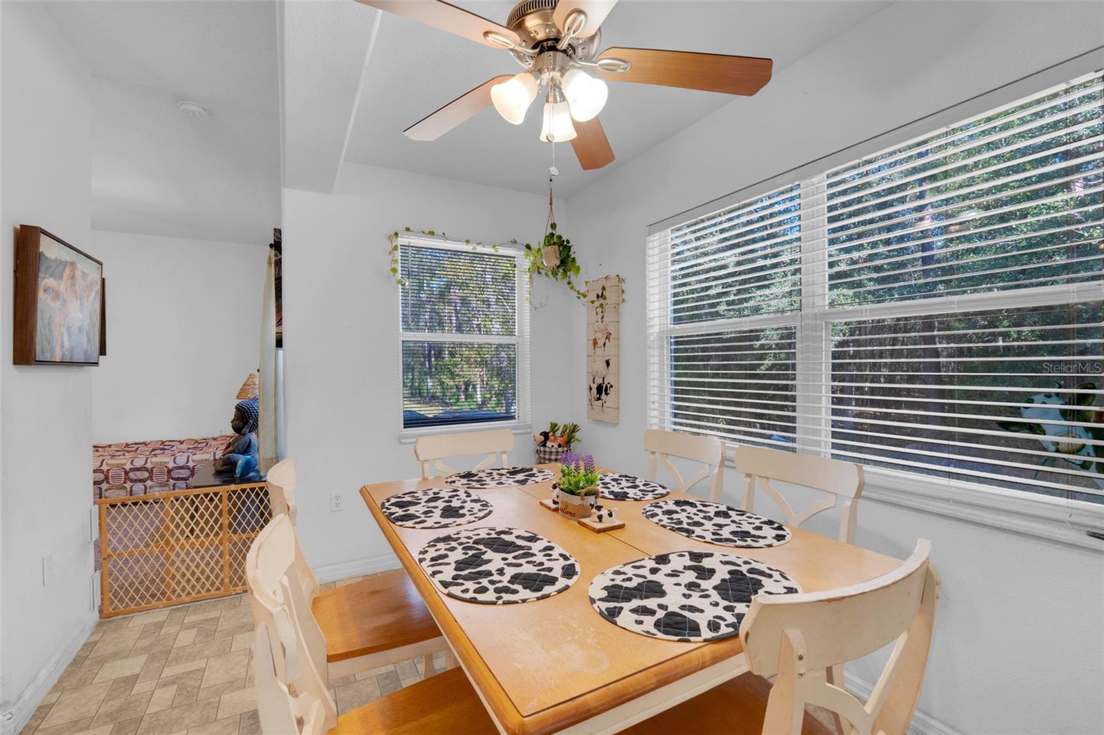 Image 20 of 39 For 1118 Dartford Drive