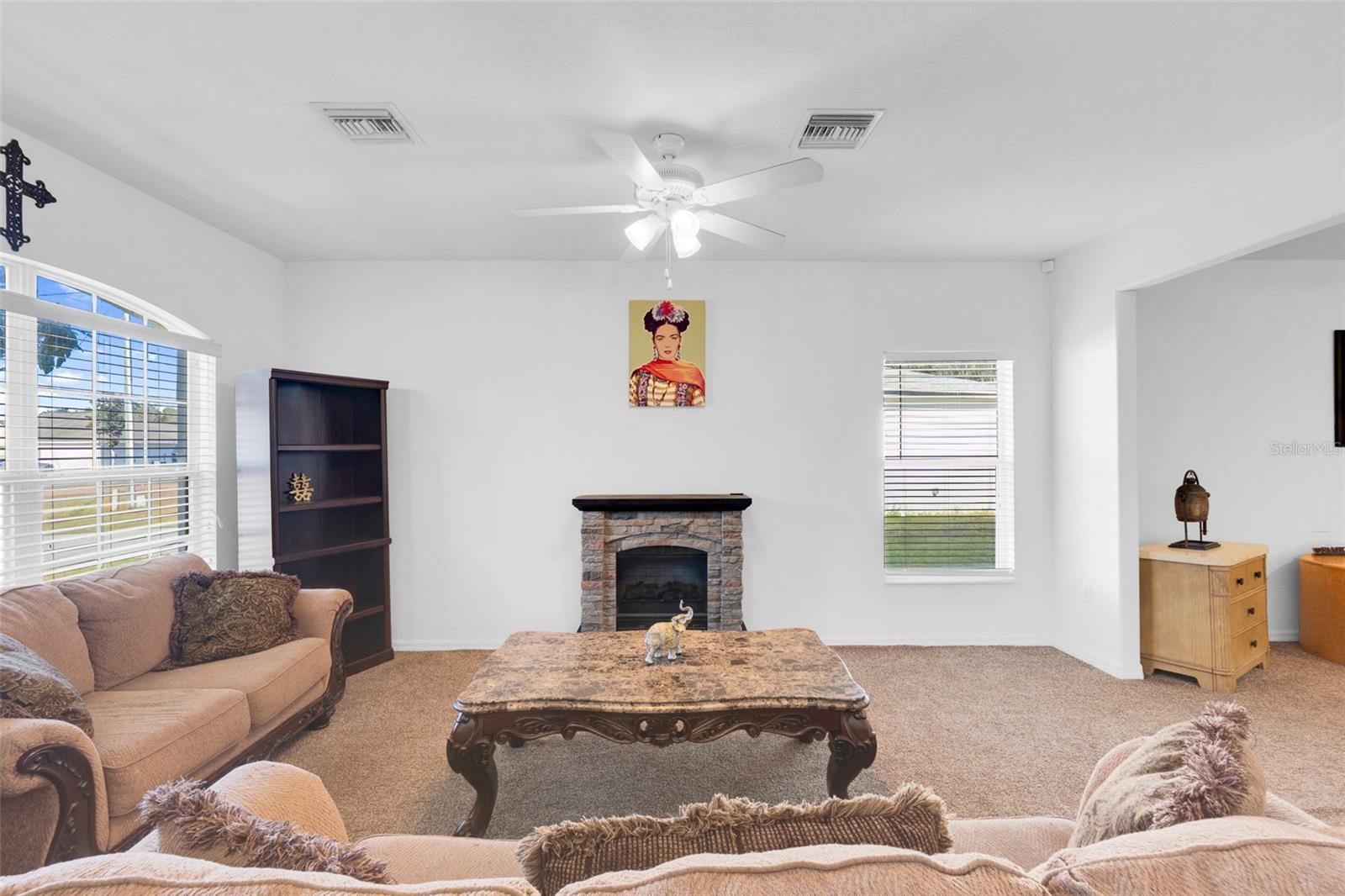 Image 8 of 39 For 1118 Dartford Drive