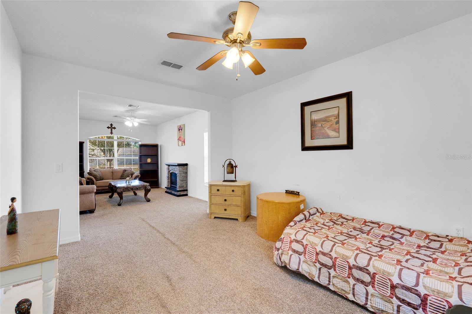 Image 9 of 39 For 1118 Dartford Drive