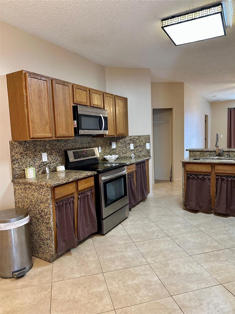 Image 23 of 24 For 1354 Knollwood Drive