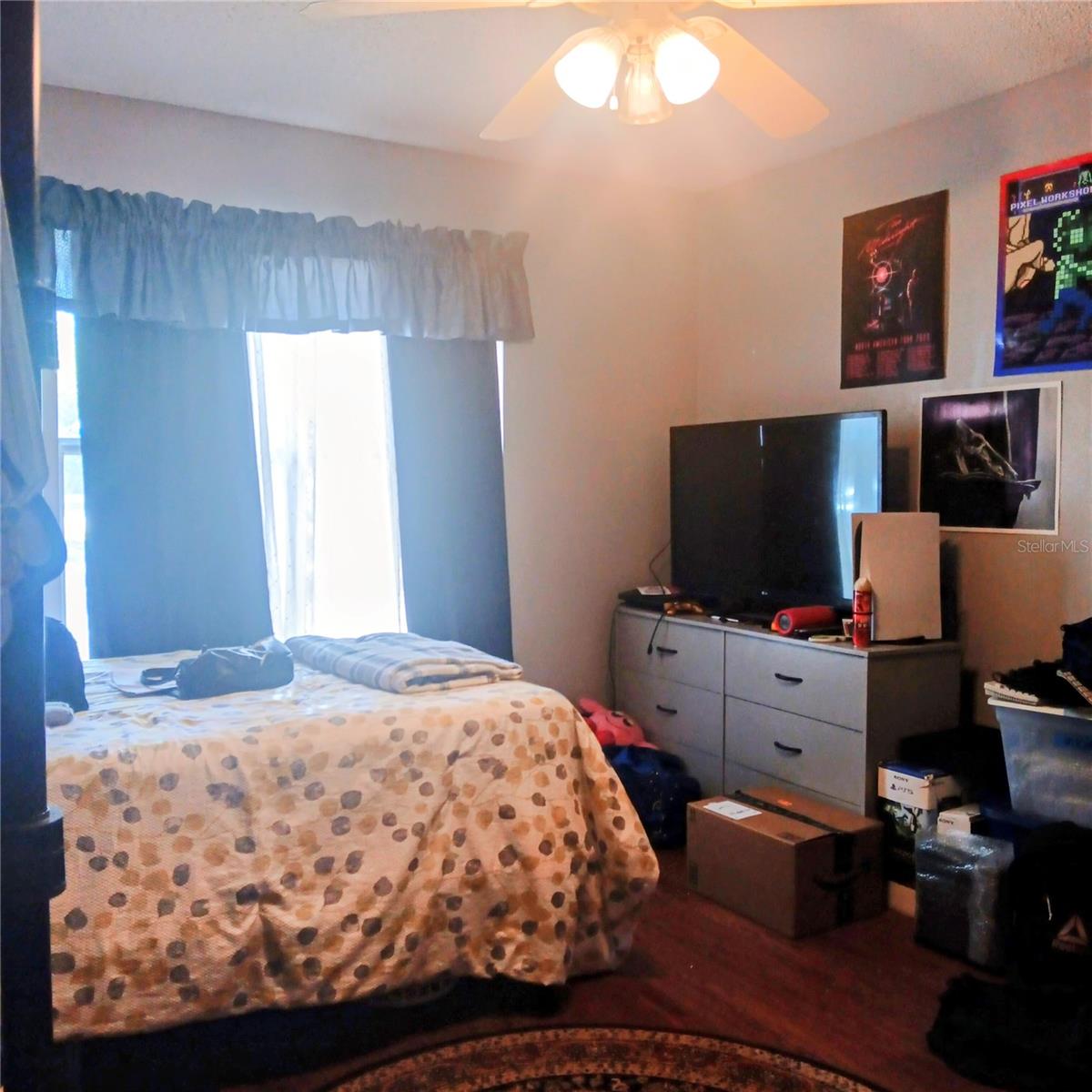 Image 19 of 26 For 719 Oak Lane