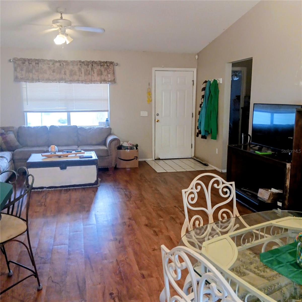 Image 20 of 26 For 719 Oak Lane