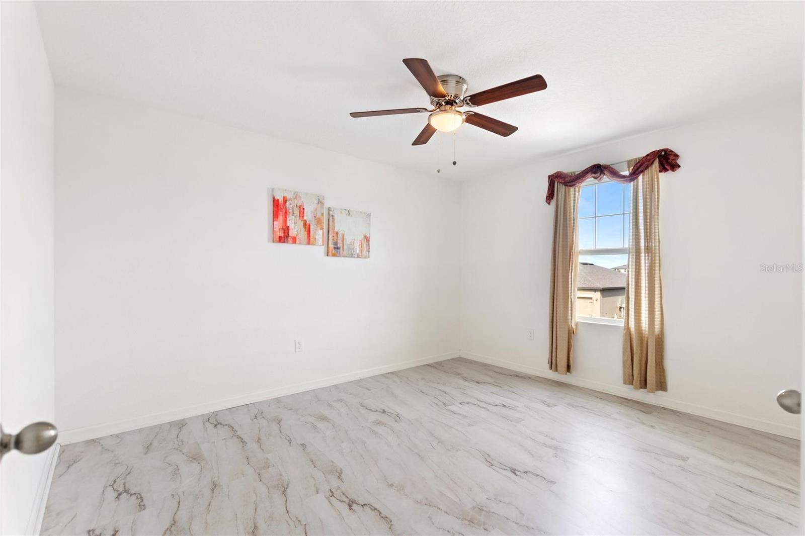 Image 34 of 54 For 3891 Spruce Creek Drive