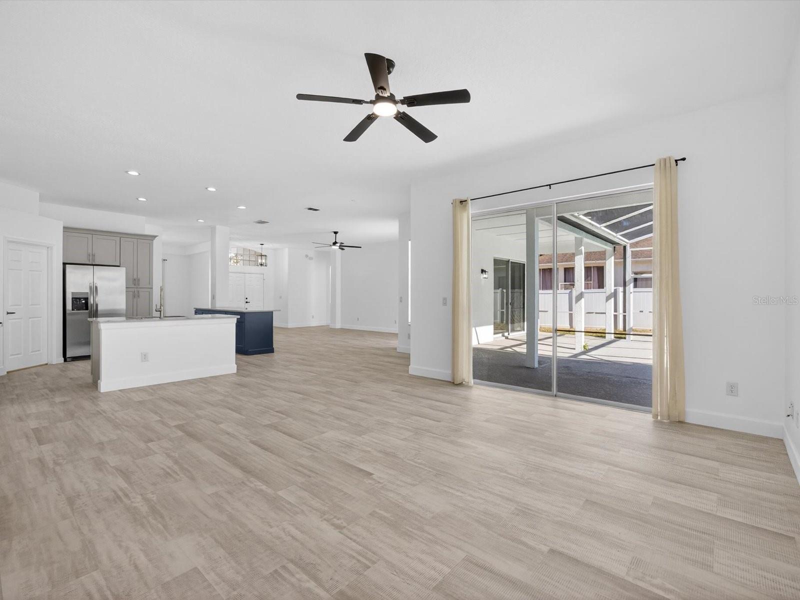 Image 16 of 47 For 411 Boxwood Drive