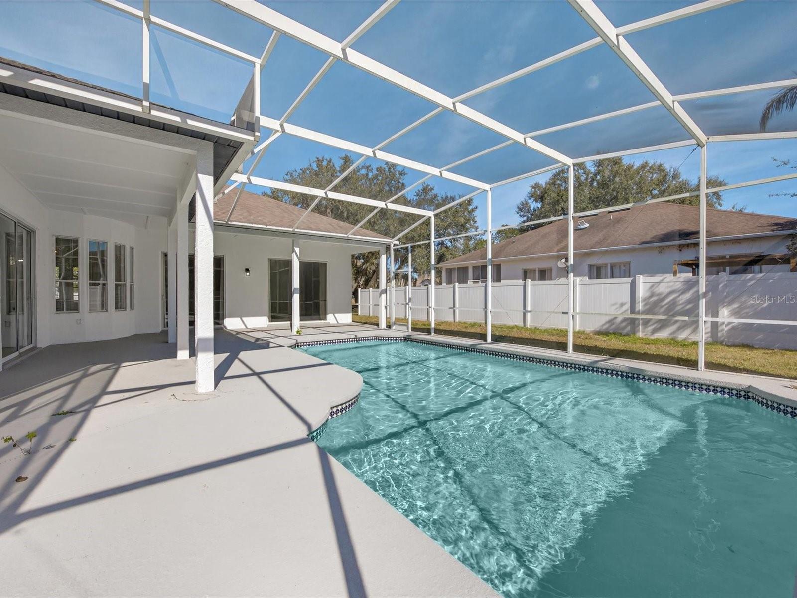 Image 2 of 47 For 411 Boxwood Drive