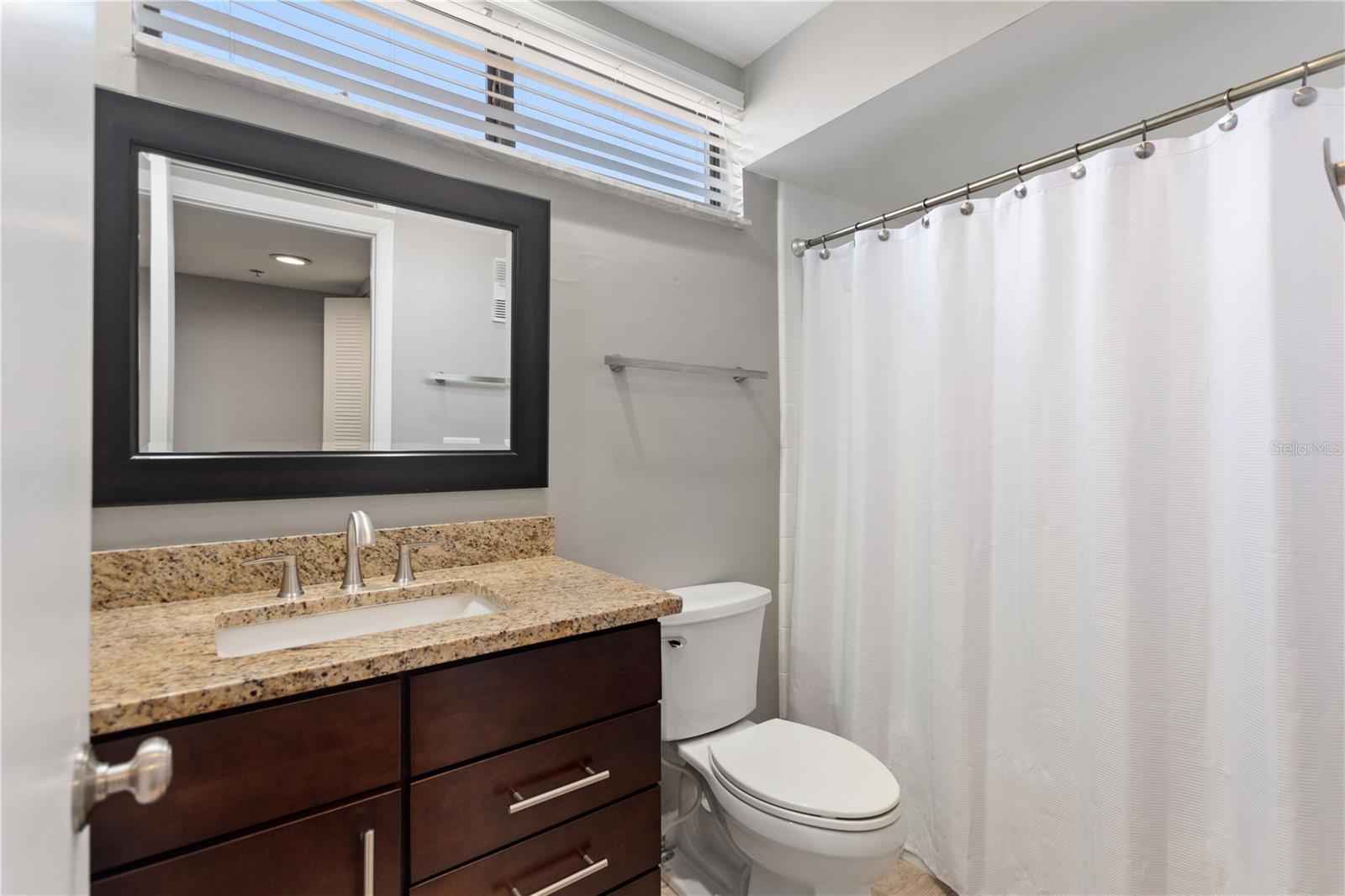 Image 15 of 28 For 974 Michigan Street 974