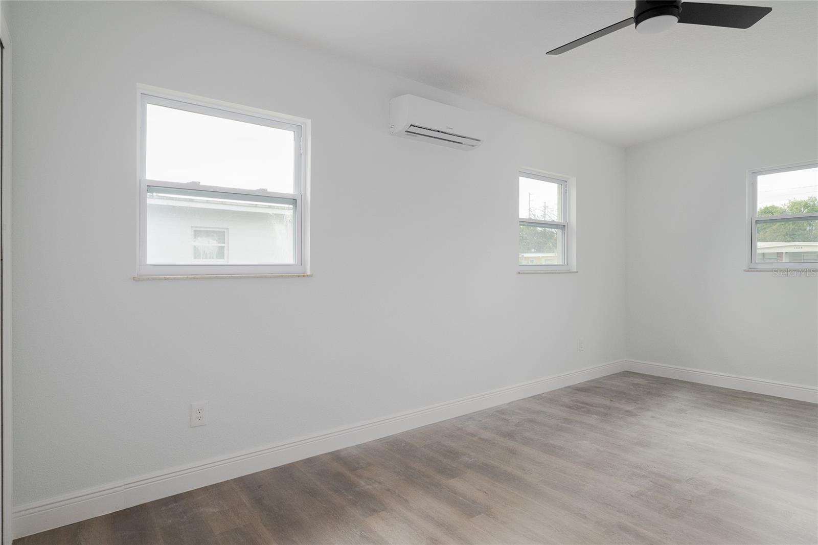 Image 11 of 34 For 1611 Furey Drive