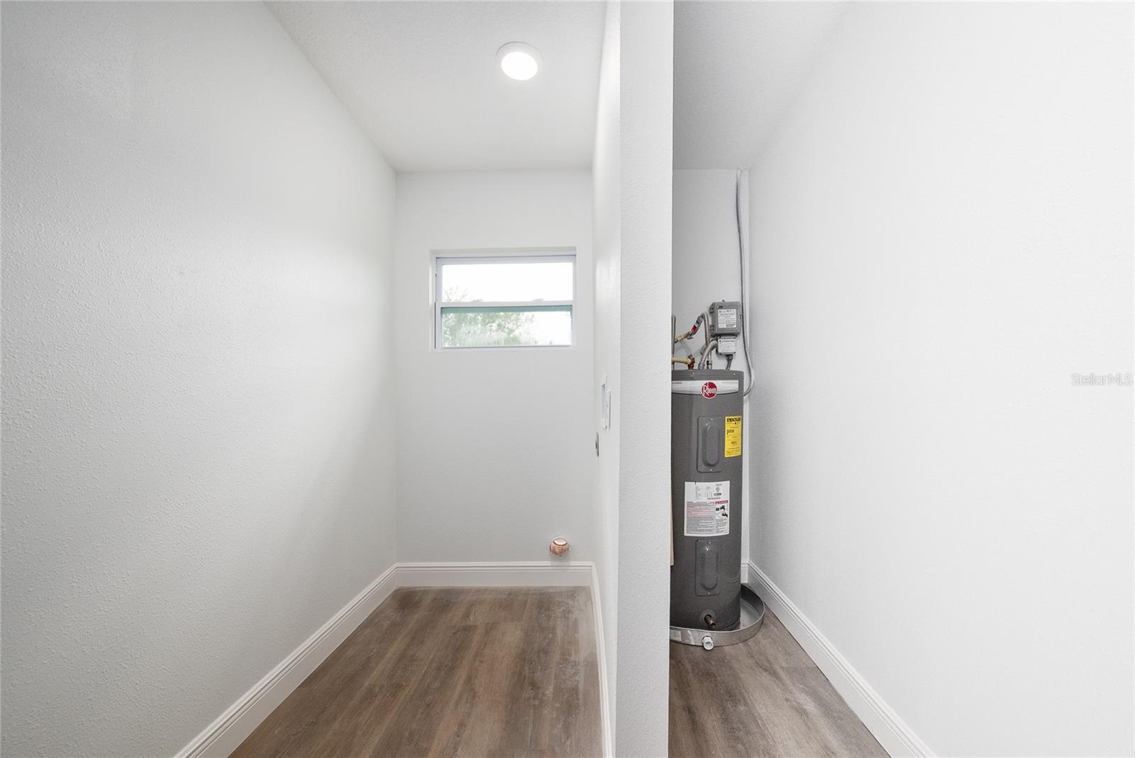 Image 13 of 34 For 1611 Furey Drive